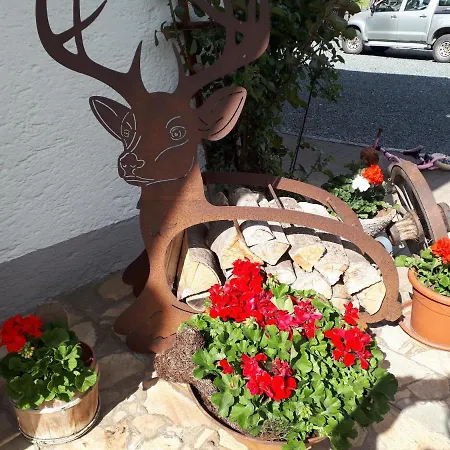 Alloggio per agriturismo Untermuehlbauer Fam. Schreder *